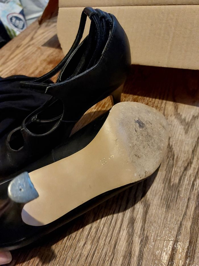 Lot talons et collant - photo numéro 2