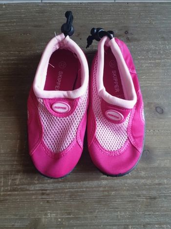 Chaussures aquatique pointure 32