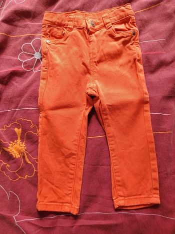 Pantalon tao 9m neuf avec defaut