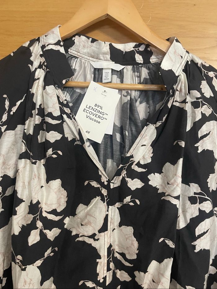 Blouse neuve - photo numéro 2