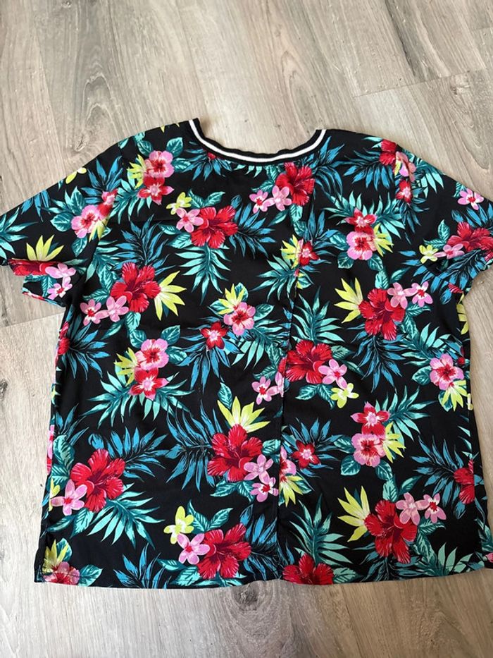 Haut fleuri - photo numéro 4