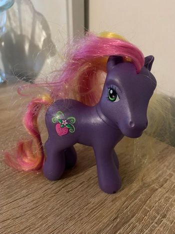 Poney my Little Pony bumbleberry motif fraise