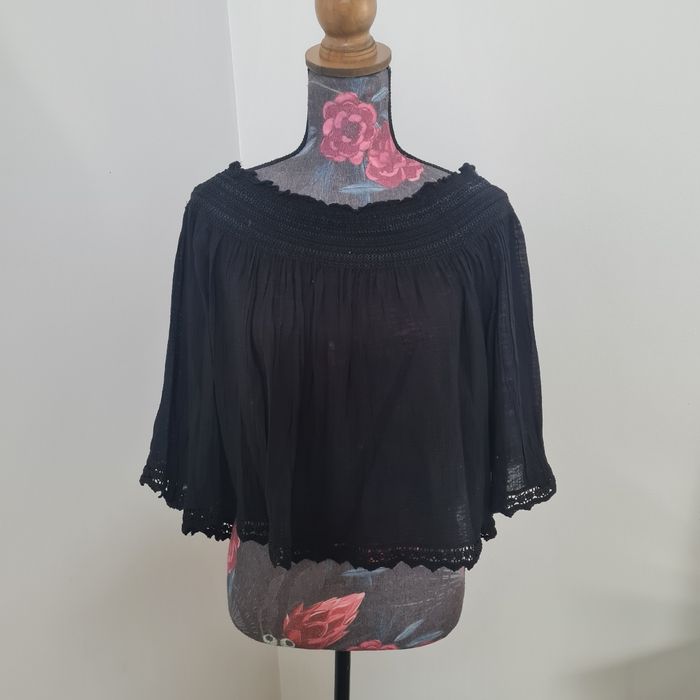 Belle blouse noire