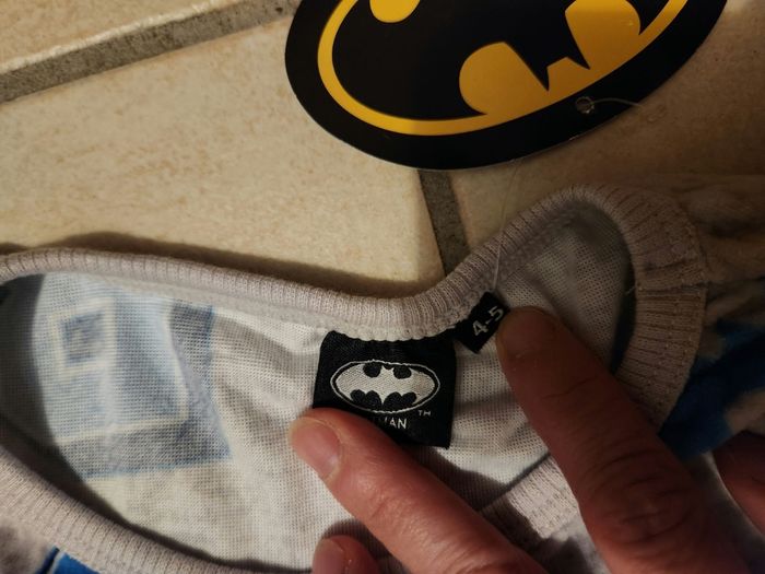 Pyjama épais Batman taille 5 ans - photo numéro 2