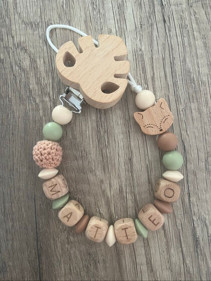 Attache tétine personnalisée Renard bois