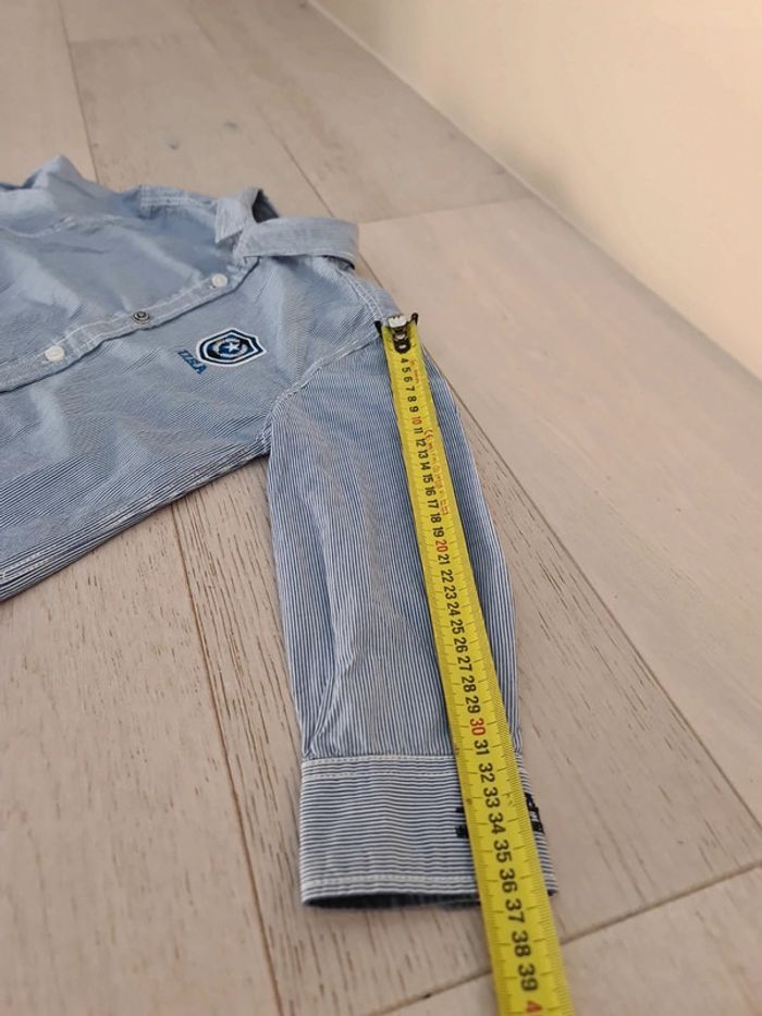 Chemise taille 5 ans - photo numéro 17