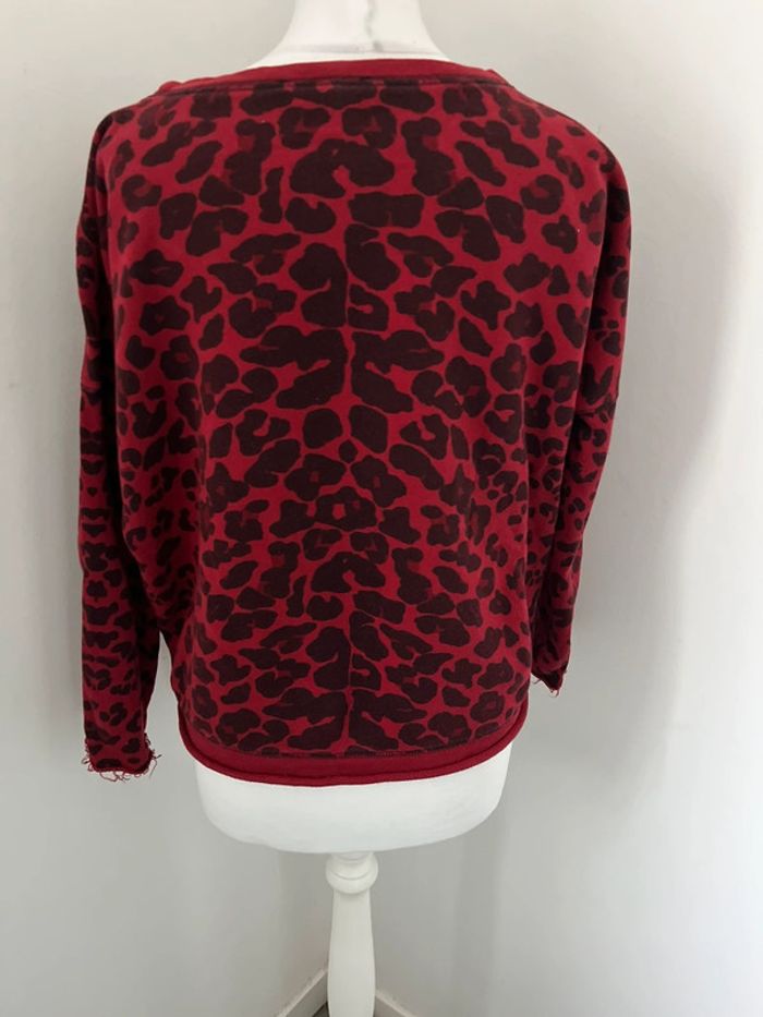 Sweat motif léopard rouge noir Maje S - photo numéro 5