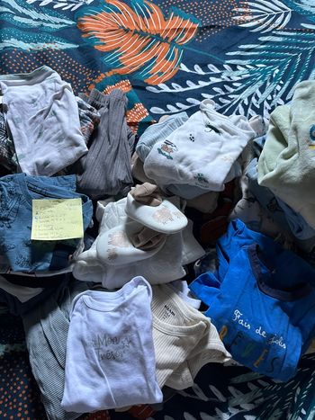 Lot linges bébé 9mois 