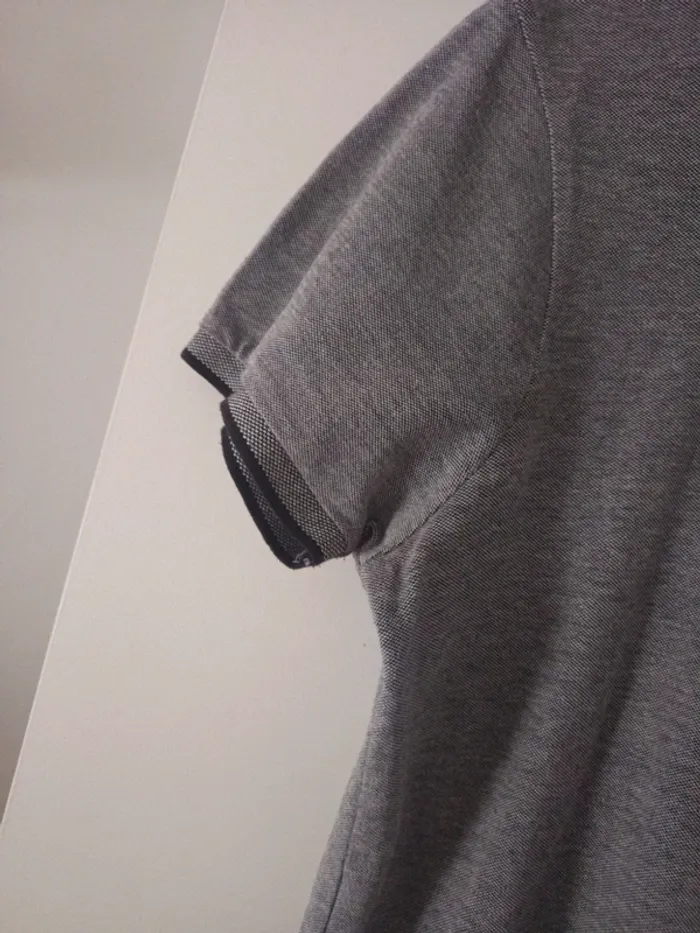 Polos - photo numéro 2