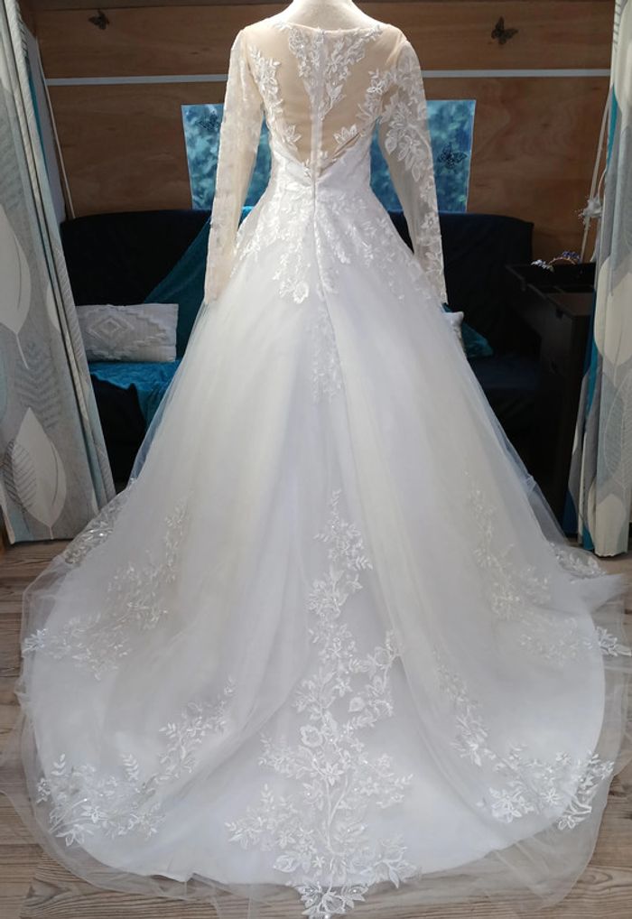 robe de mariée taille 34/36 - photo numéro 2