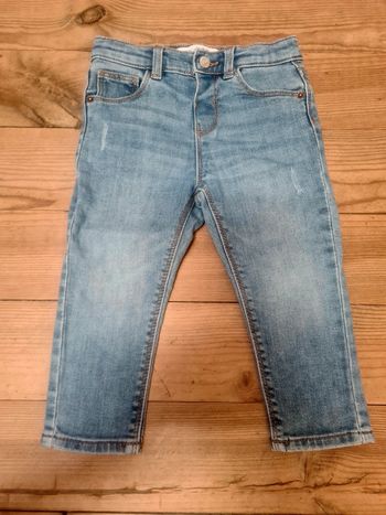 Jean en dénim bleu pour bebe fille