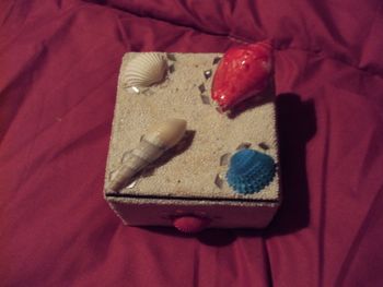 Petite boite à bijoux comme neuve