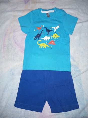 Ensemble short orchestra 6 mois