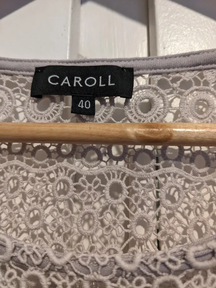 Sur t-shirt Caroll - crème dentelle - photo numéro 2
