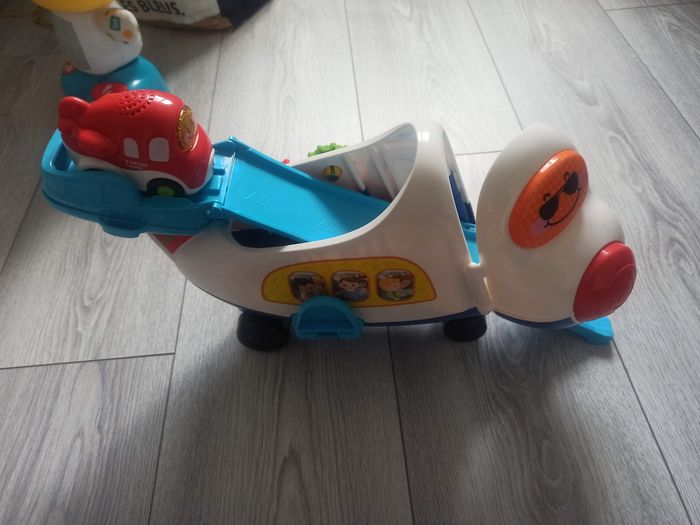 Avion vtech simon