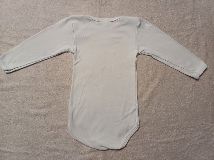 Body Petit Bateau 18 mois (réf perso T5)(familleac72) - photo numéro 2
