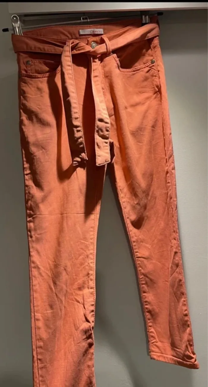 Pantacourt Camaïeu corail - Taille 34 - Très bon état - photo numéro 2