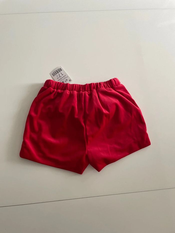 Short Rouge Obaibi 23 Mois avec étiquette - photo numéro 3