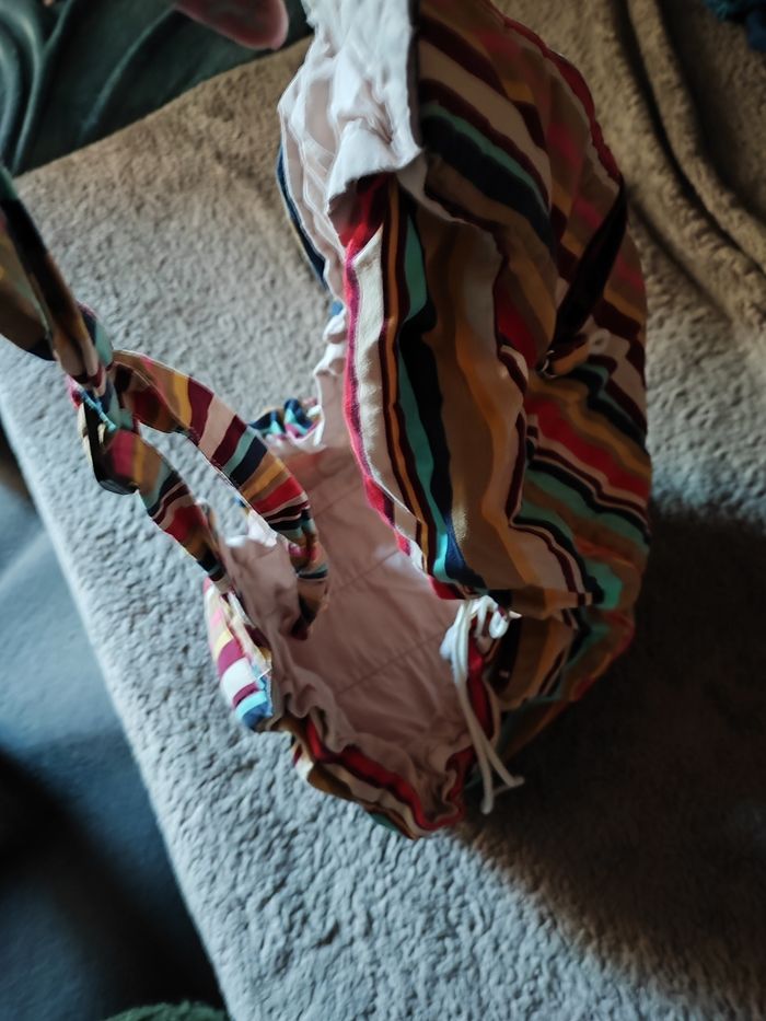 Porte bébé - photo numéro 2