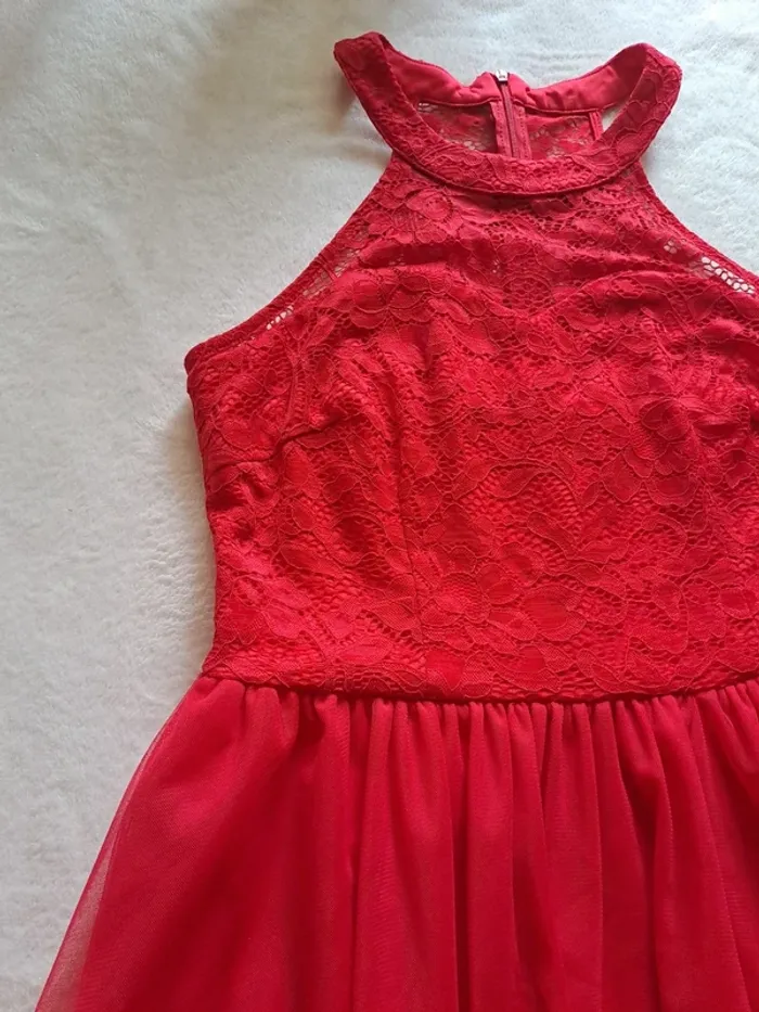 Robe rouge - photo numéro 2