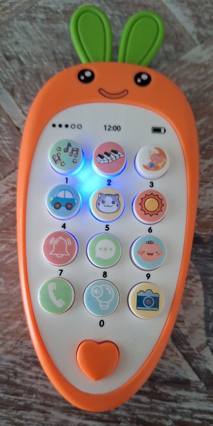 Téléphone sonore et lumineux - photo numéro 2