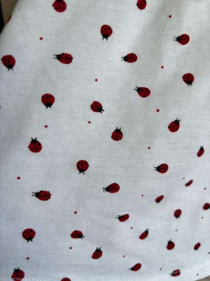 Robe kiabi taille 24 mois - photo numéro 4