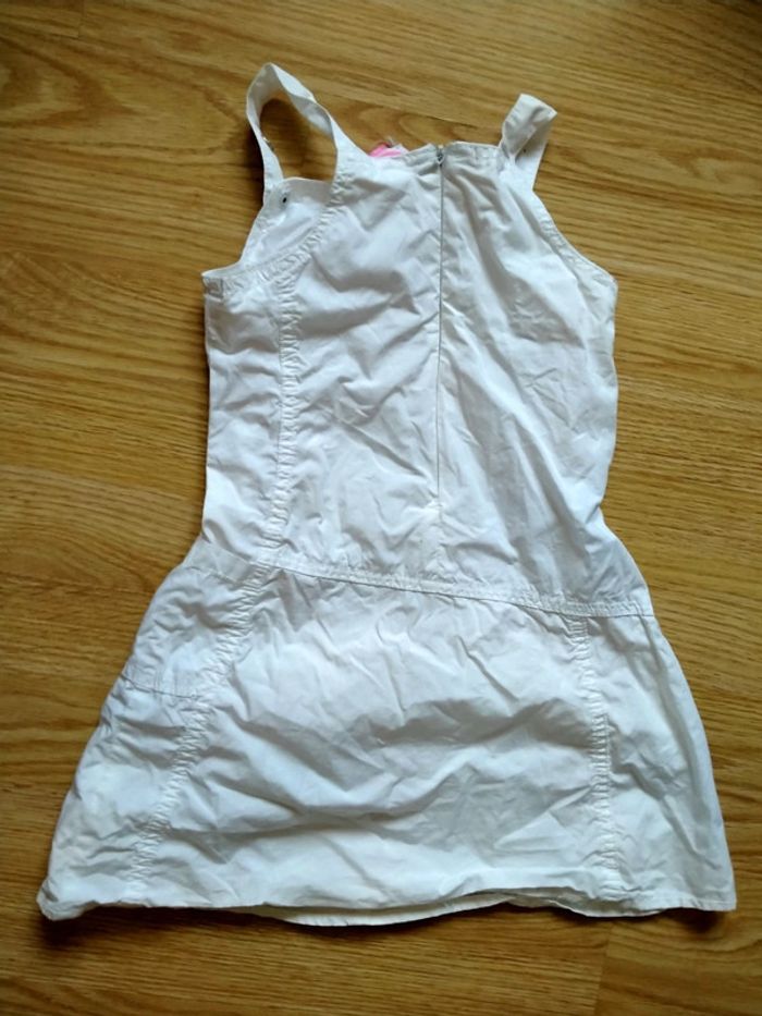 Robe salopette blanche. Kitiwatt.
Taille 3 ans - photo numéro 8