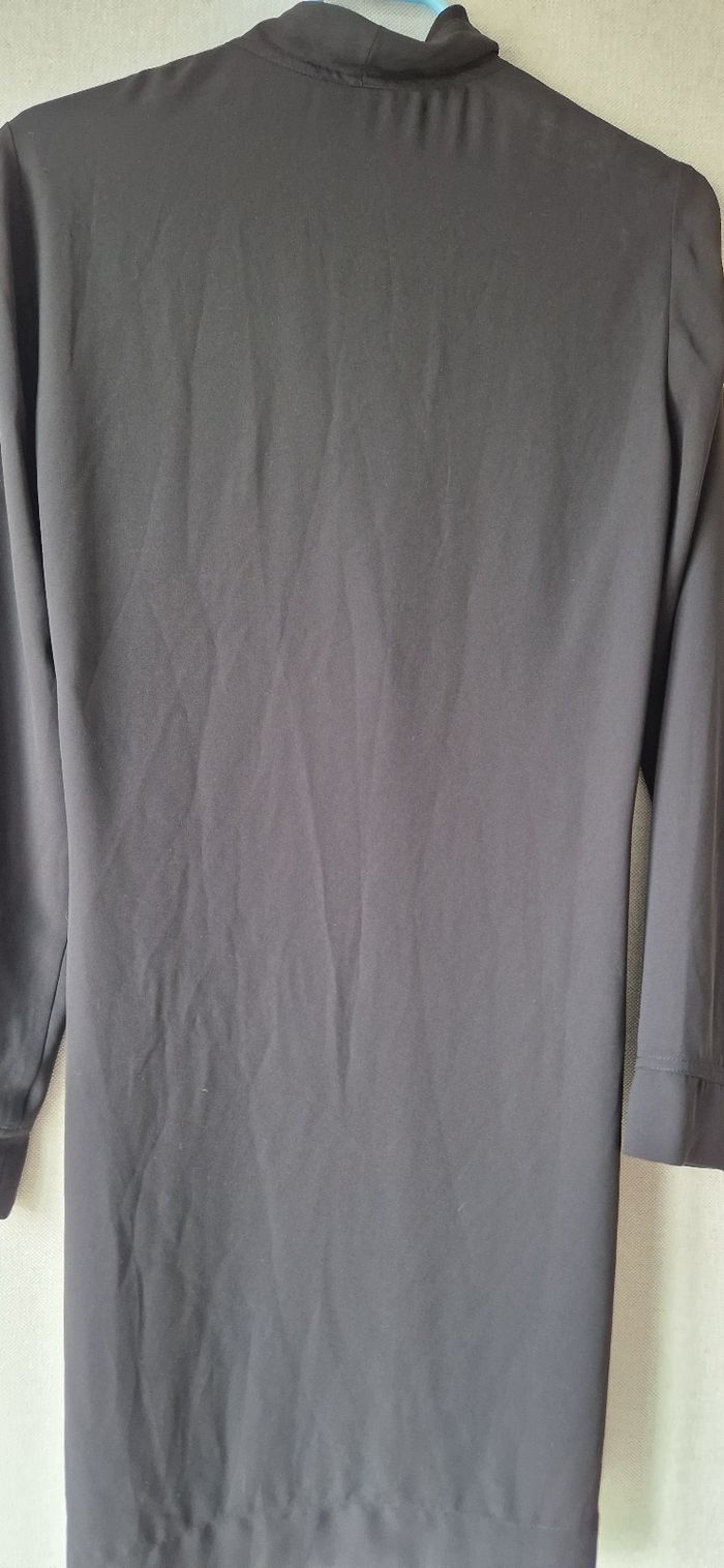 Robe portefeuille noire - photo numéro 4