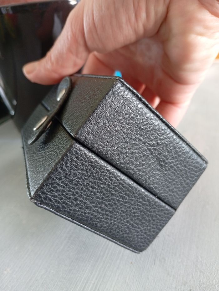 Boite à bijoux pour anneaux - photo numéro 4