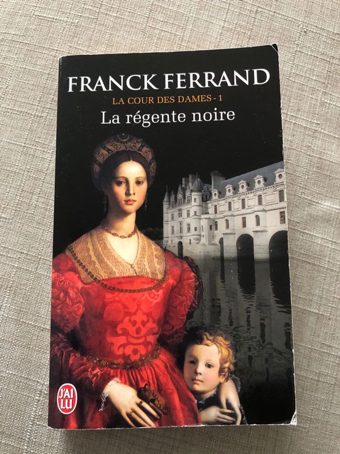 La régente noire, la cour des dames