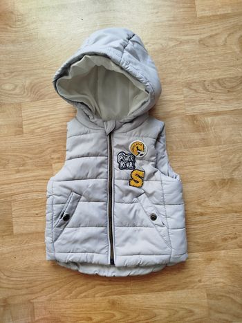 Manteau sans manche taille 3 mois