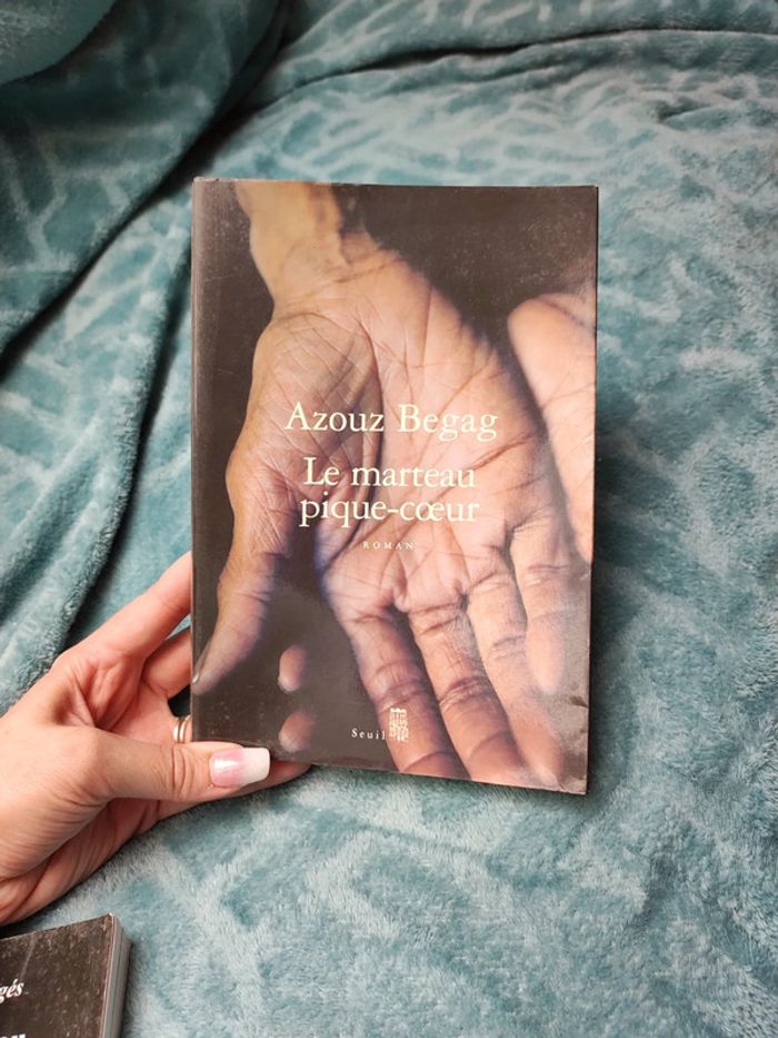 Livre morceau pique coeur