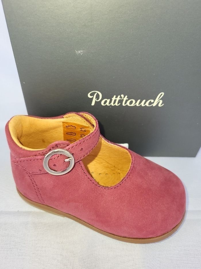 Chaussures charles IX fille en cuir nubucké framboise Point 19 Made in France 🇨🇵