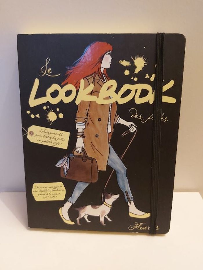 Livre Le Look Book des filles - Édition Fleurus