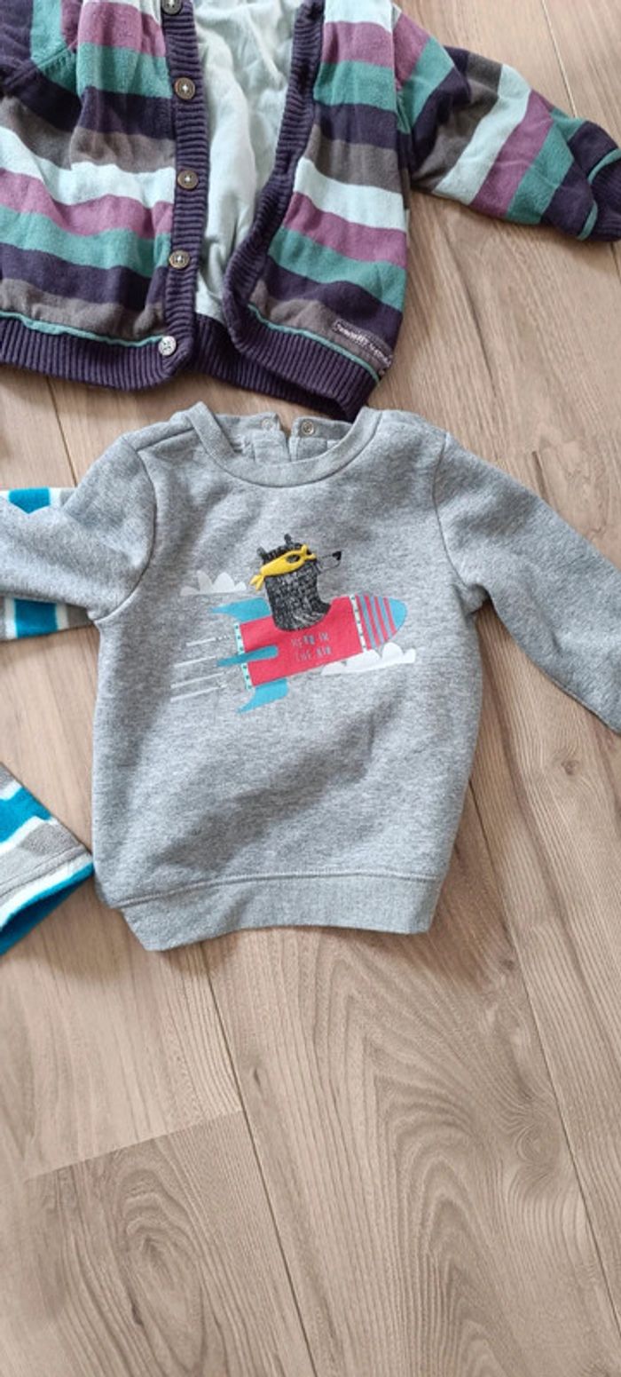 Lot gilet pull - photo numéro 3