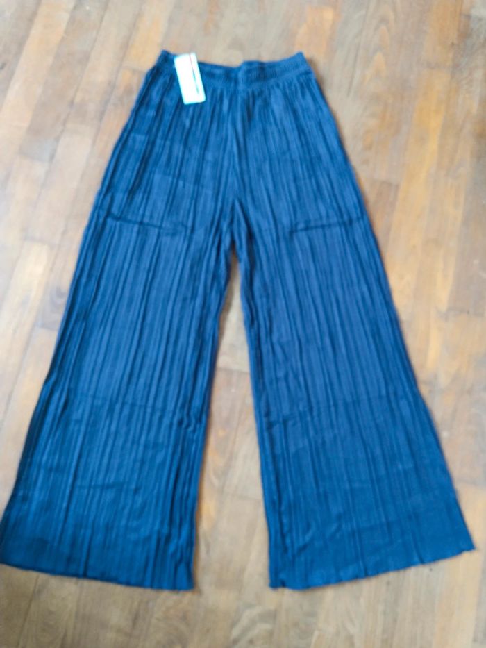 🚨 Liquidation 🚨 pantalon plissé fluide jambes larges femme taille 36 38 40 42 44 46 - photo numéro 2