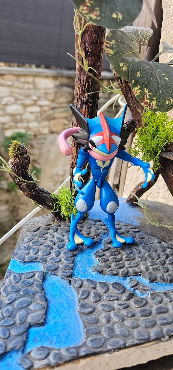 Super figurine Pokemon Nintendo tomy mega-Amphinobi - photo numéro 2