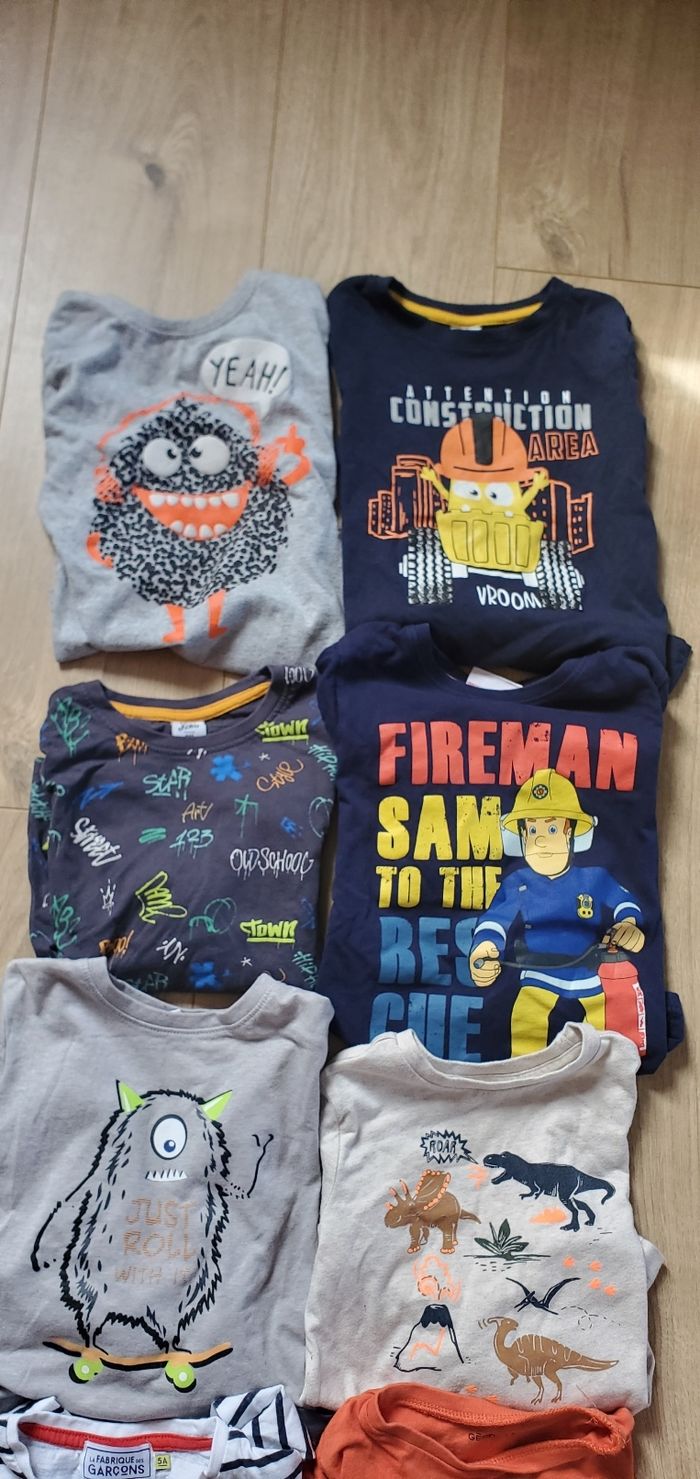Lot 11 t-shirts manches longues 5ans - photo numéro 4