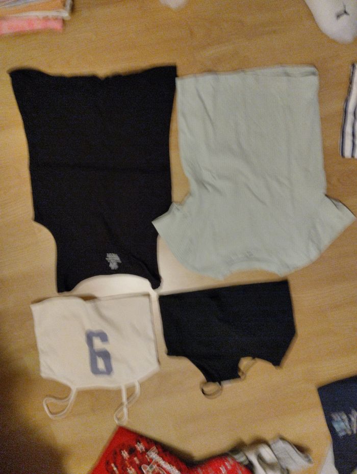 lot de 28 articles fille 12 et 12/14ans - photo numéro 3