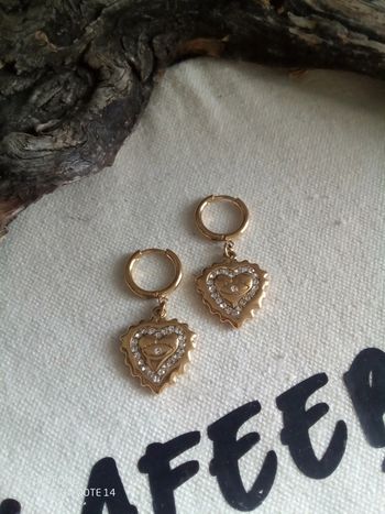 Boucles d'oreilles créoles bohèmes coeurs zirconés