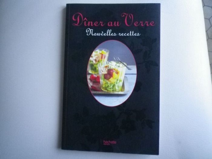 DINER AU VERRE