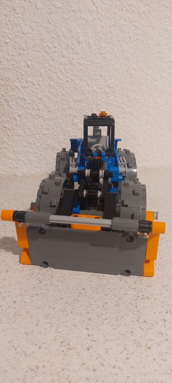 Lego technic bulldozer - photo numéro 5