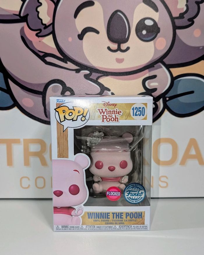 Disney - Winnie l'Ourson POP - Cherry Blossom Pooh (Flocked) N° 1250