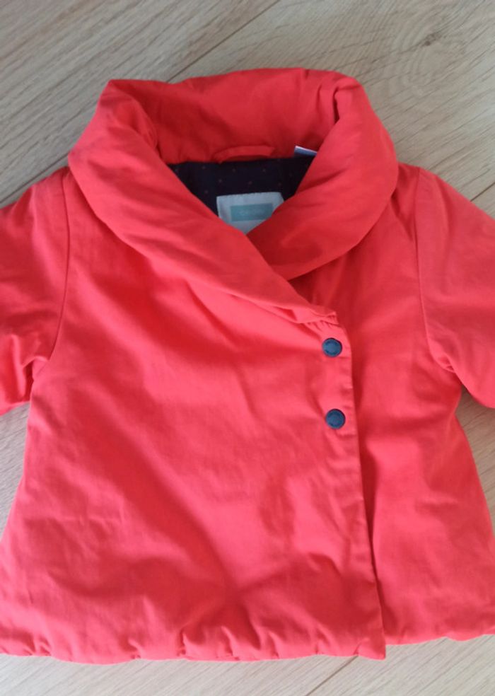 Joli Manteau / Veste / Blouson Doublé Obaïbi rouge / intérieur bleu marine 12 mois - 74cm - photo numéro 3