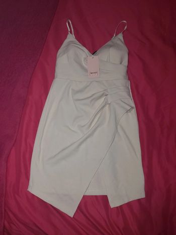 Robe beige taille 36 neuf