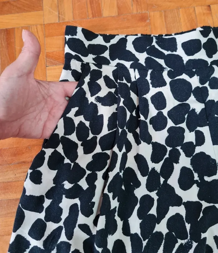 Short femme H&M T40 - photo numéro 3