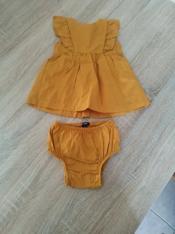 Robe d'été sans manche bébé