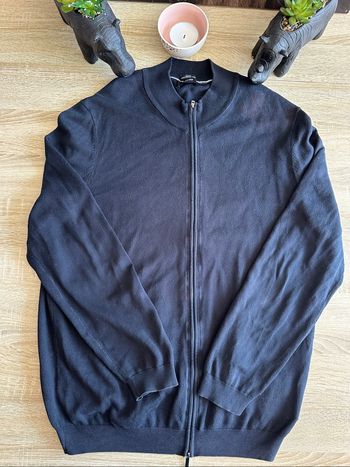 Gilet Hugo boss taille XL