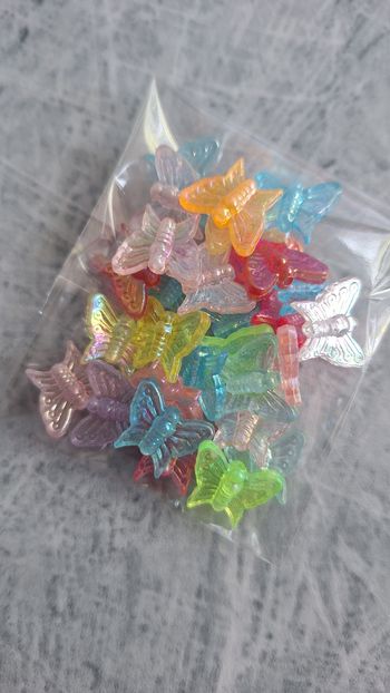 Perles papillon