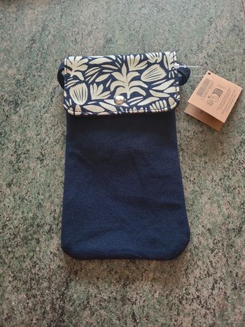 Pochette téléphone